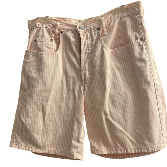 Women’s Vintage Guess Bermuda pink & white striped denim shorts size 2 - Picture 1 of 8